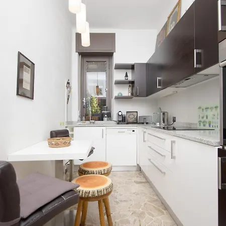 Note D'Artista-Duomo 15 Minutes Apartment Milan Exterior photo